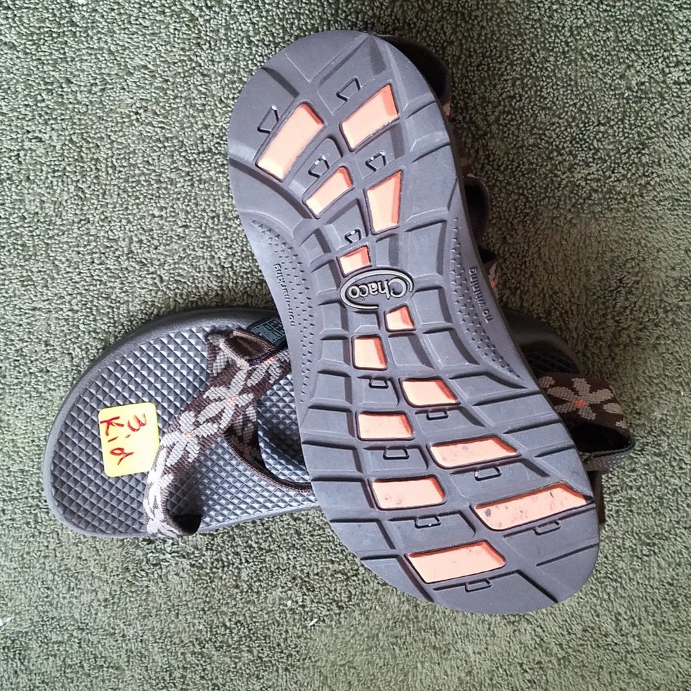 Chaco Child S 3 Sandals NWOT - Picture 2 of 3